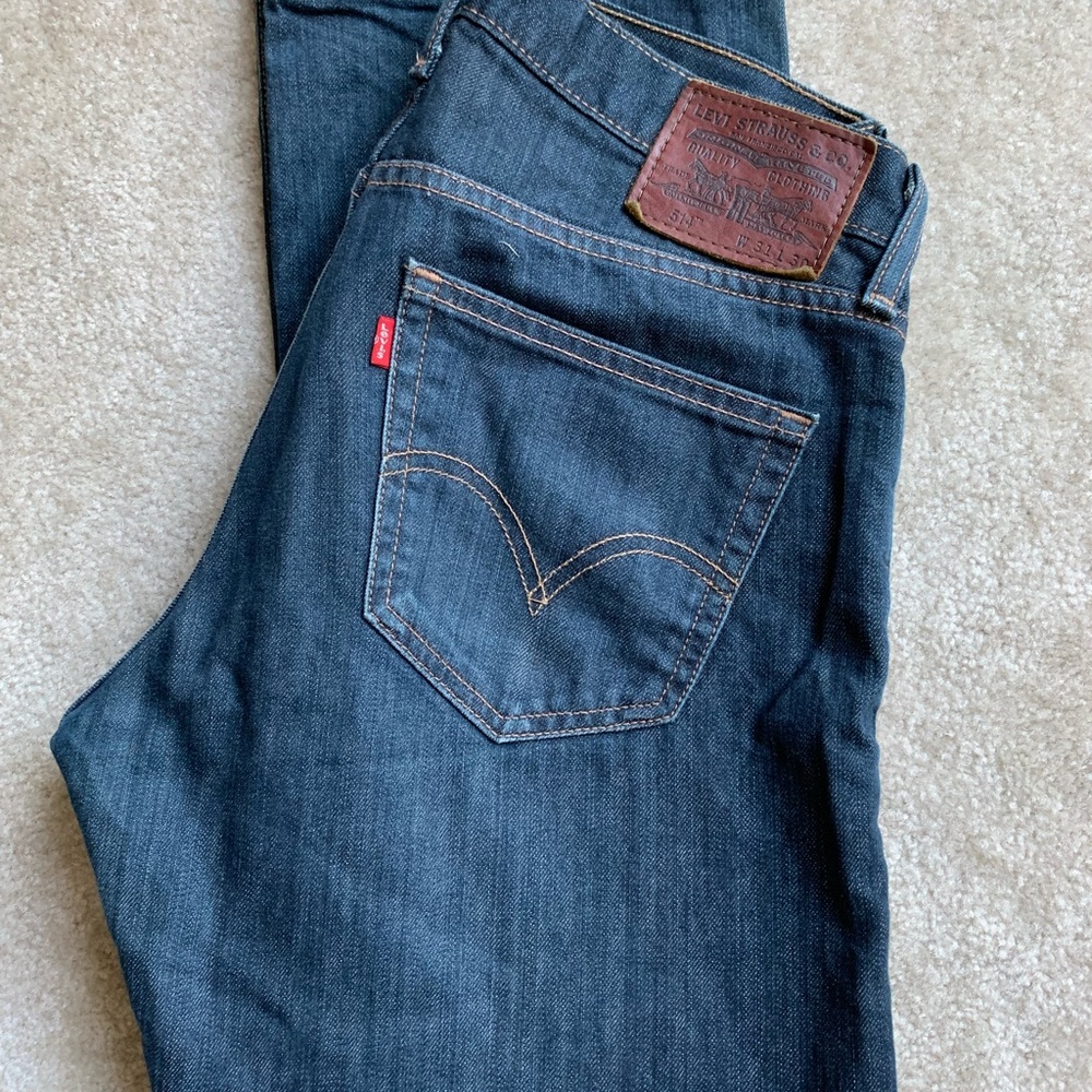 Levis’s Men’s 569 Loose Straight-Leg Jean